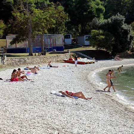 And With Parking Space Loborika, Pula - 12983 Affittacamere