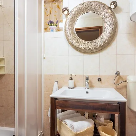 And With Parking Space Loborika, Pula - 12983 Affittacamere 5*